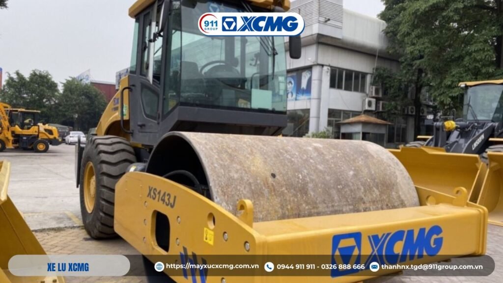 Cách lu nền dốc và mép taluy bằng xe lu XCMG