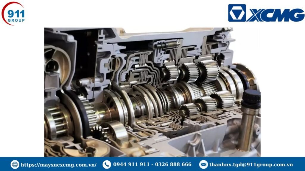 Cấu tạo hệ thống truyền động và búa đập máy khoan đá XCMG